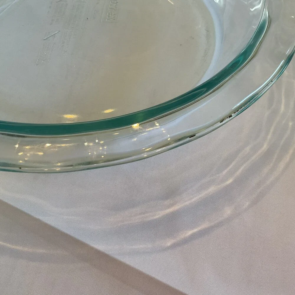 Vintage Pyrex 9.5” Round Fluted Pie Plate |  Retro Clear Glass Green Tint |  USA